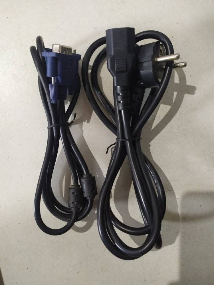 Jual ps2 warna Biru seri 5***** dan monitor Dell 19inch - Gambar 2