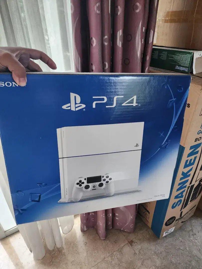 Jual PS 4 PlayStation 4 Fat Putih ROM 500GB + HDD 1TB - Gambar 2